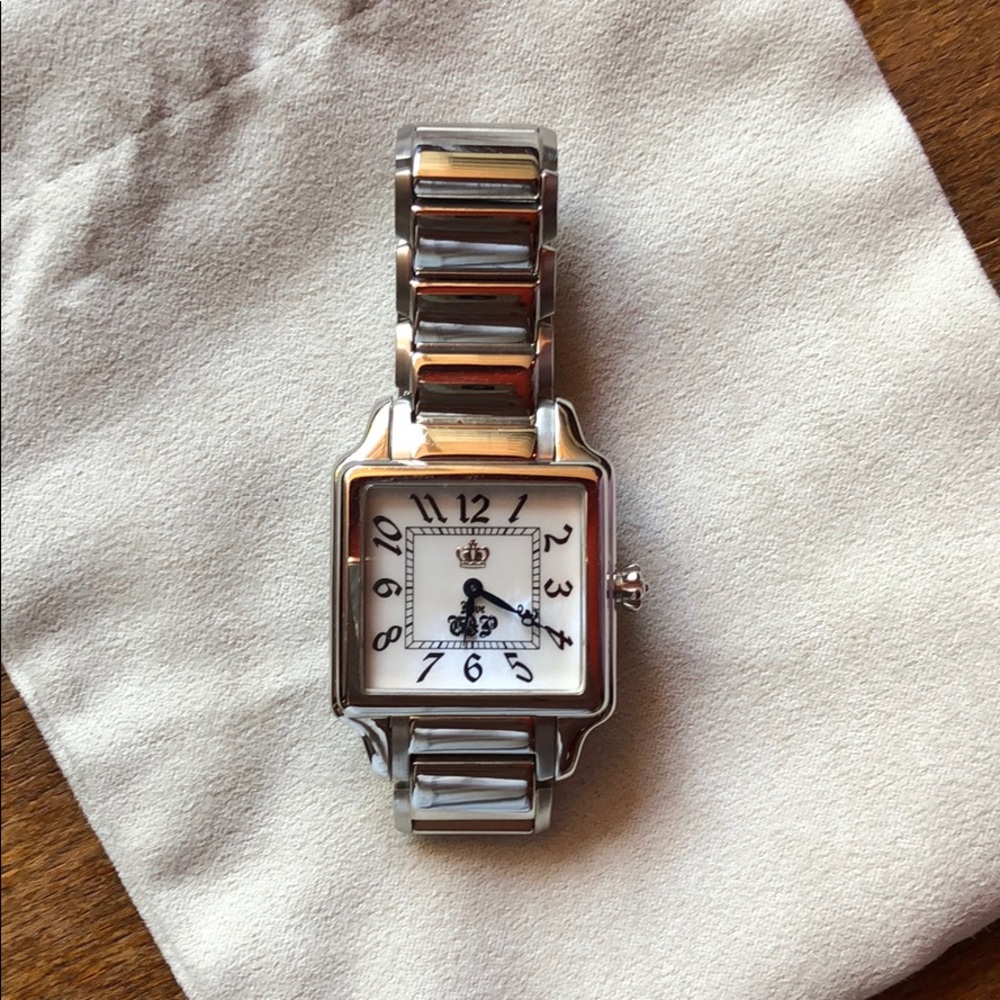Juicy Couture Watch. Silver. Mother of pearl face.